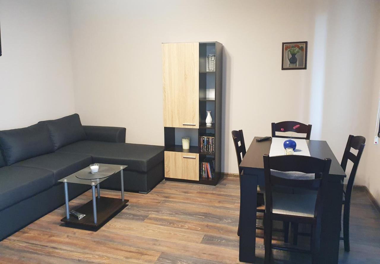 Апартамент Бонита Haskovo Extérieur photo